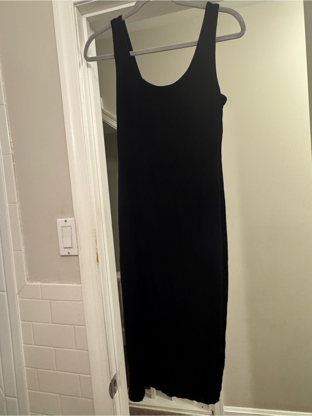 Classic Black Sleeveless Midi